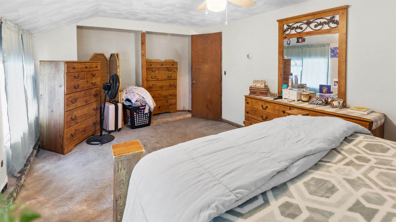 87 Eastern Avenue, Brewer, ME 04412