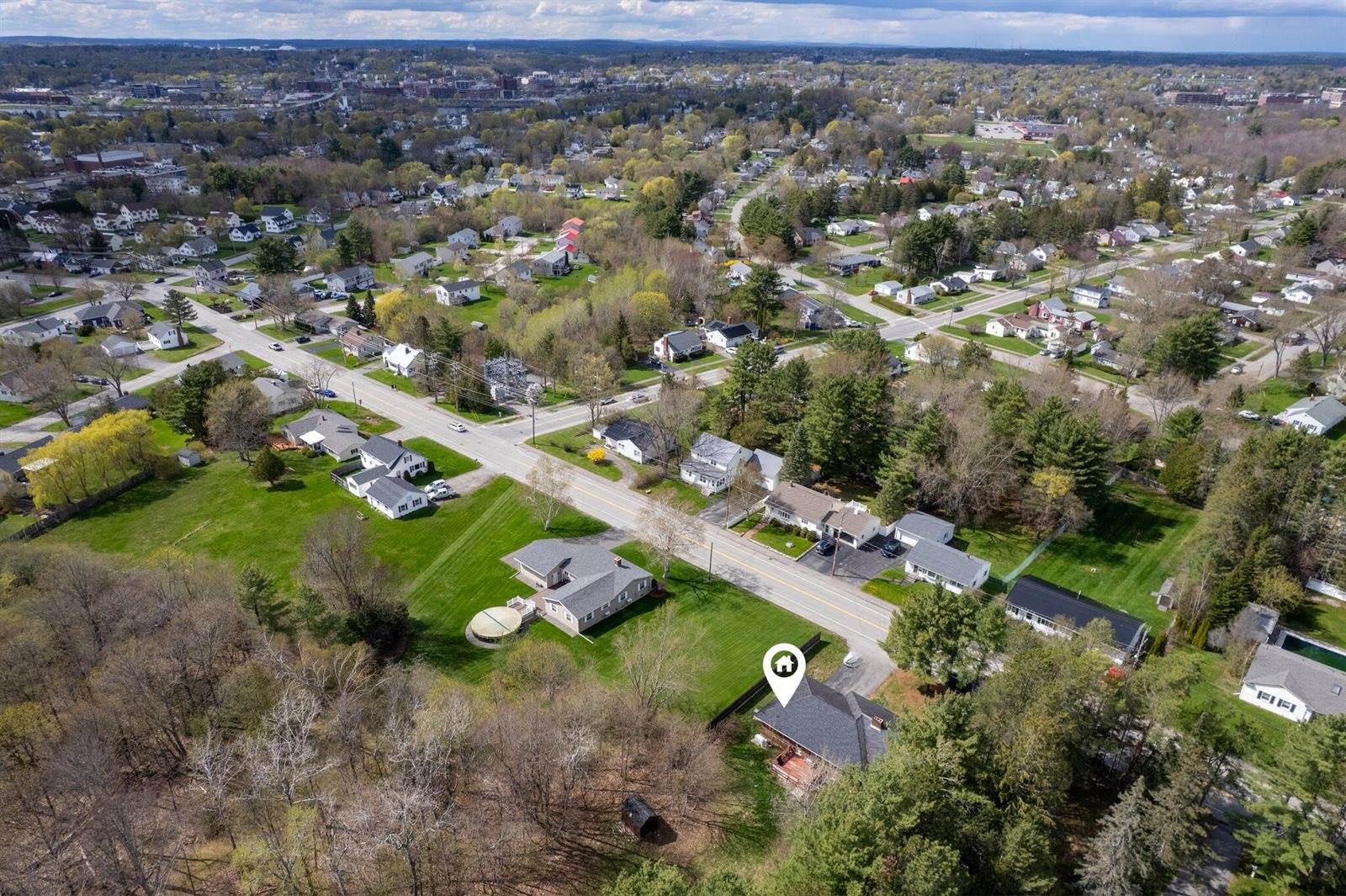87 Eastern Avenue, Brewer, ME 04412