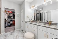 18515 Wirt Circle, Elkhorn, NE 68022
