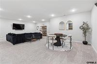 18515 Wirt Circle, Elkhorn, NE 68022