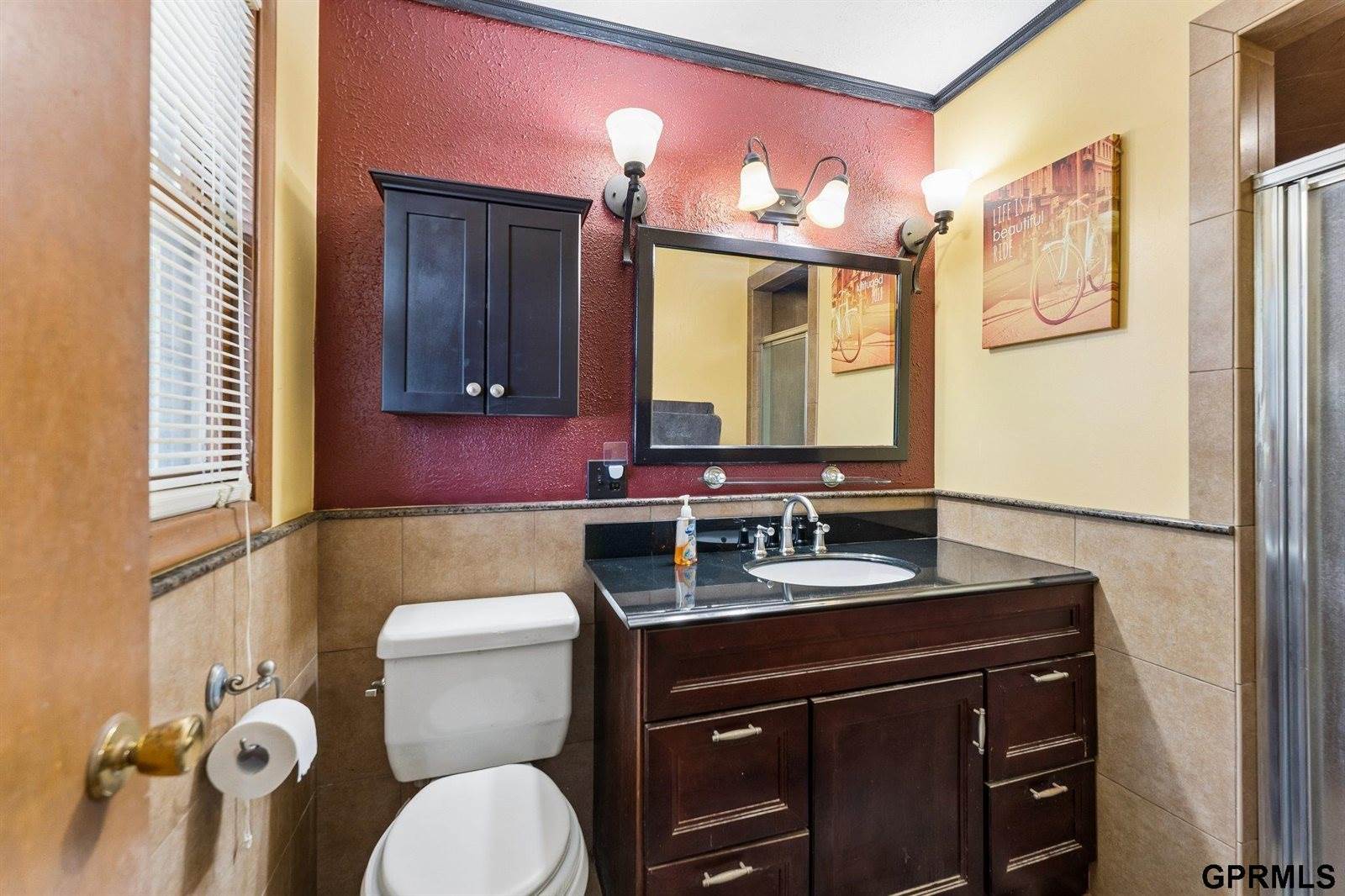 12530 Bartels Drive, Omaha, NE 68137