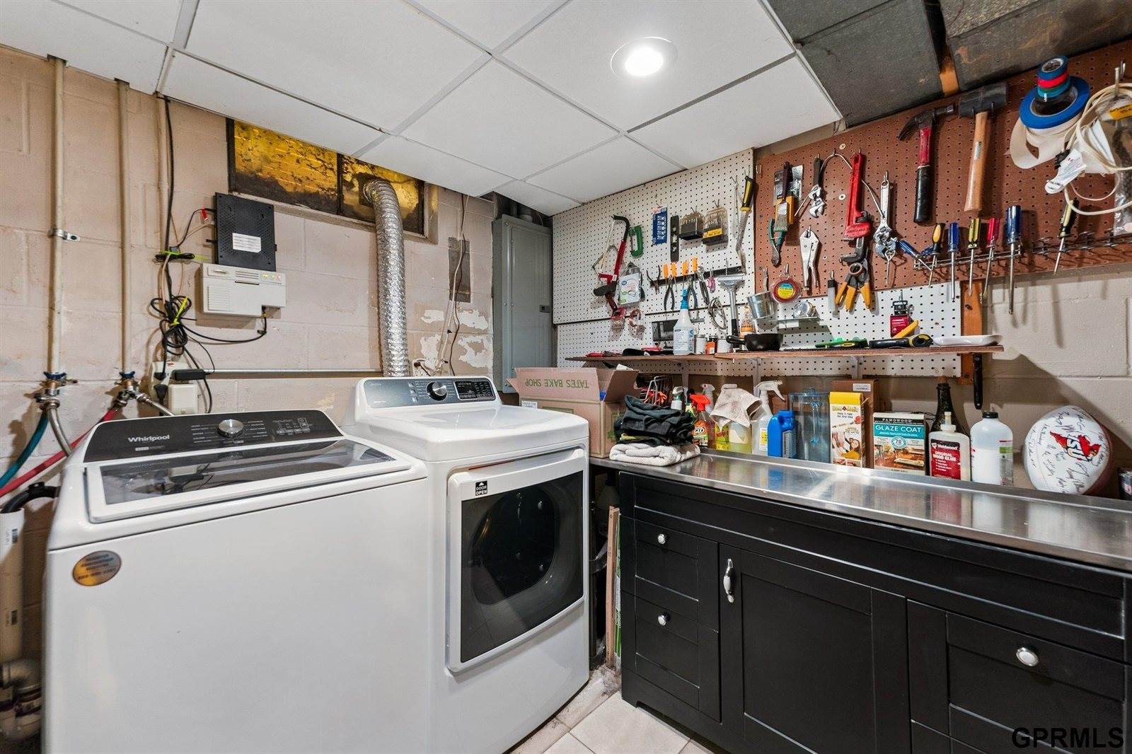 12530 Bartels Drive, Omaha, NE 68137