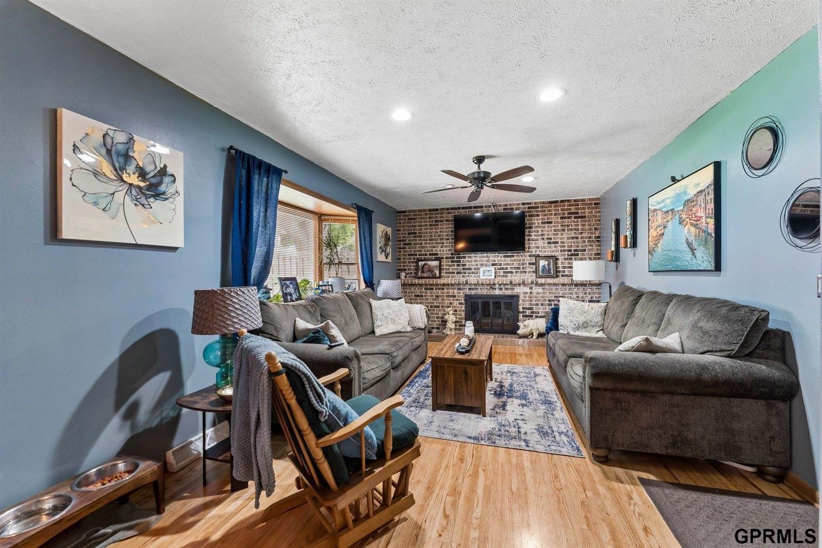 12530 Bartels Drive, Omaha, NE 68137