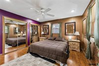 12530 Bartels Drive, Omaha, NE 68137