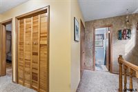 12530 Bartels Drive, Omaha, NE 68137