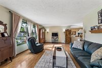 12530 Bartels Drive, Omaha, NE 68137