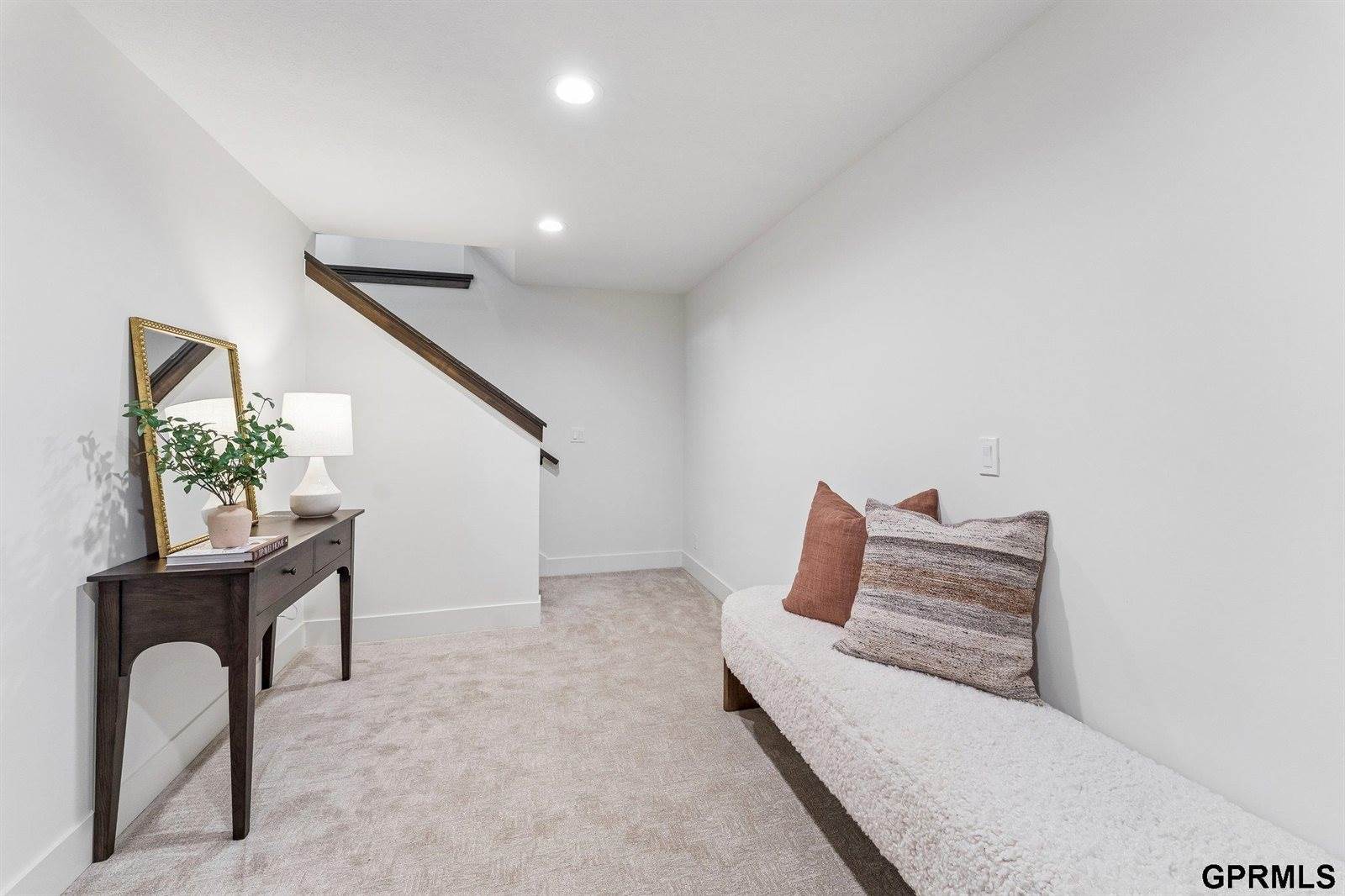 18104 Cooper Street, Gretna, NE 68028