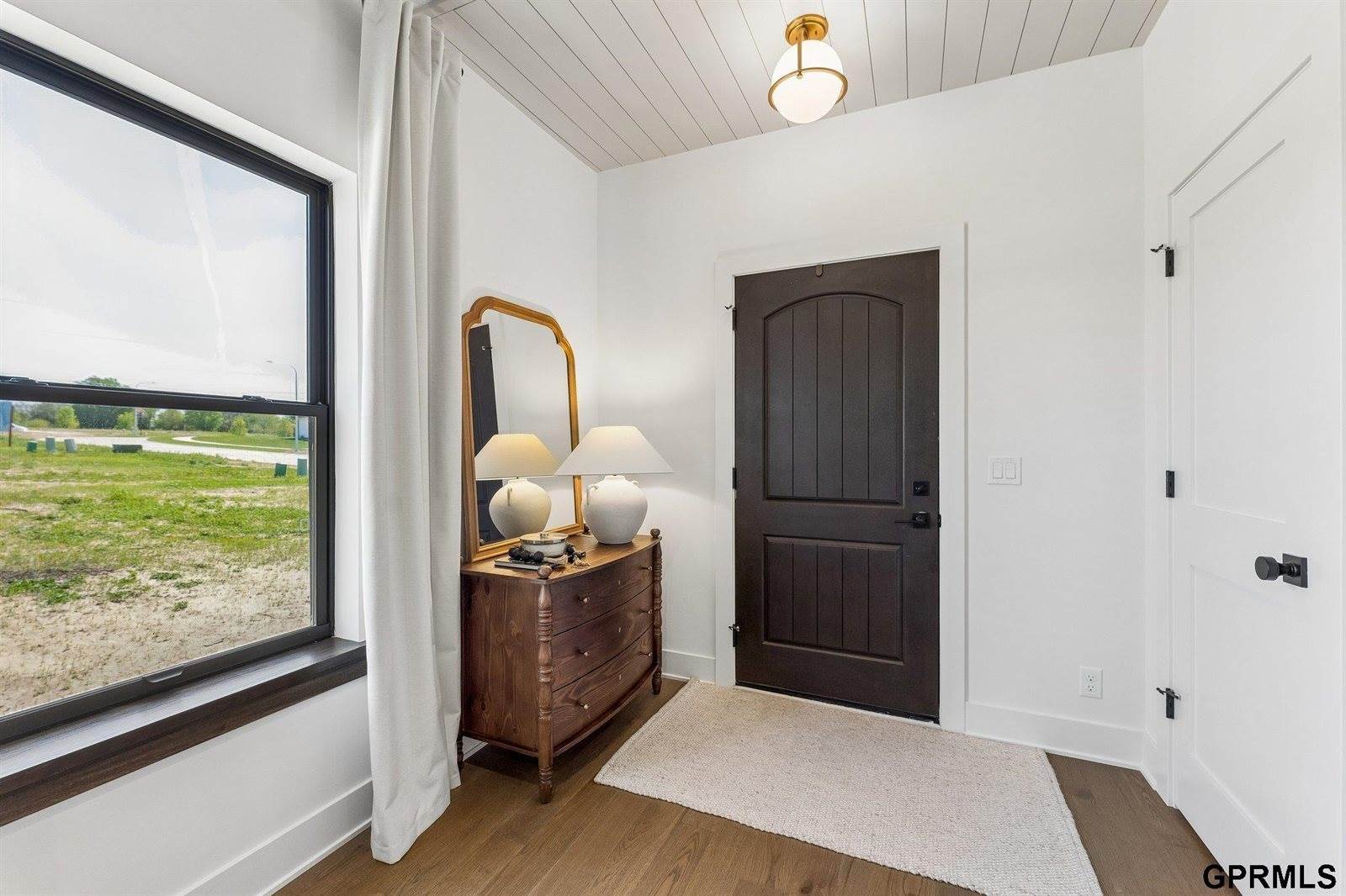 18104 Cooper Street, Gretna, NE 68028