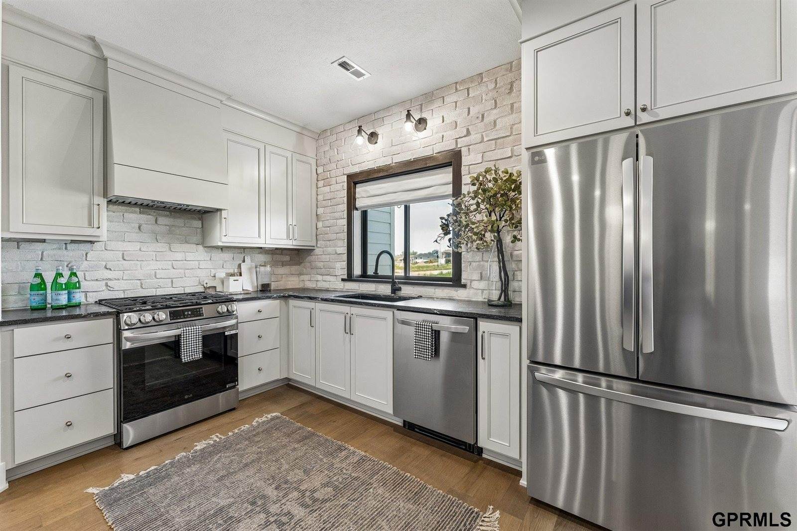 18108 Cooper Street, Gretna, NE 68028