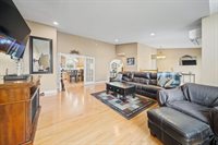 61 Kingsbury Road, Holden, ME 04429