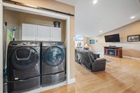 61 Kingsbury Road, Holden, ME 04429