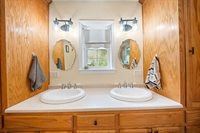 61 Kingsbury Road, Holden, ME 04429