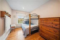 61 Kingsbury Road, Holden, ME 04429
