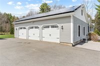61 Kingsbury Road, Holden, ME 04429