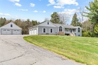 61 Kingsbury Road, Holden, ME 04429