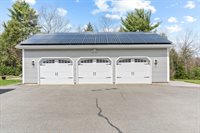 61 Kingsbury Road, Holden, ME 04429