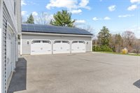 61 Kingsbury Road, Holden, ME 04429