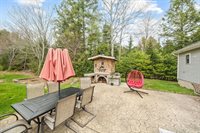 61 Kingsbury Road, Holden, ME 04429