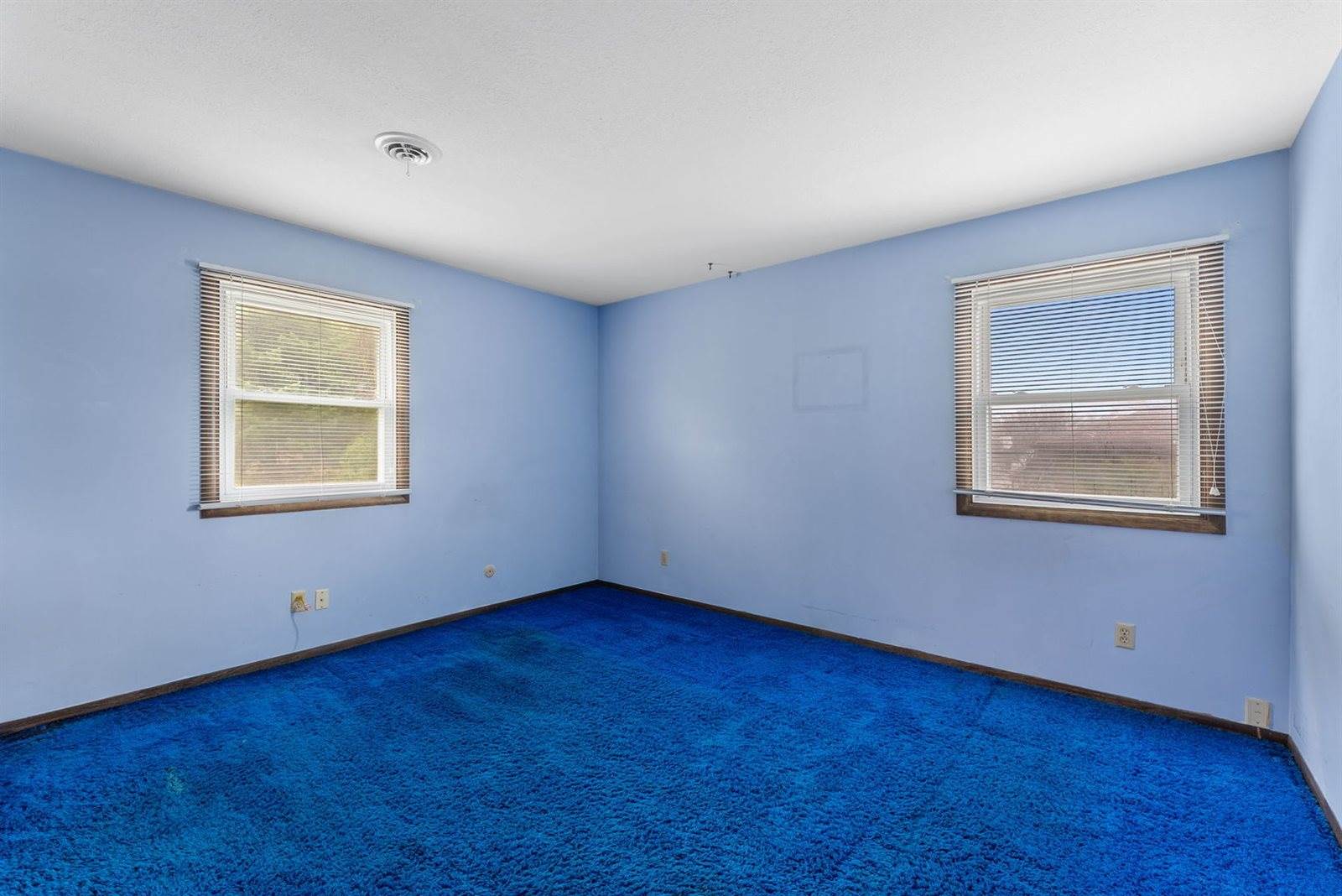 1321 Terrace Park Drive, Bettendorf, IA 52722