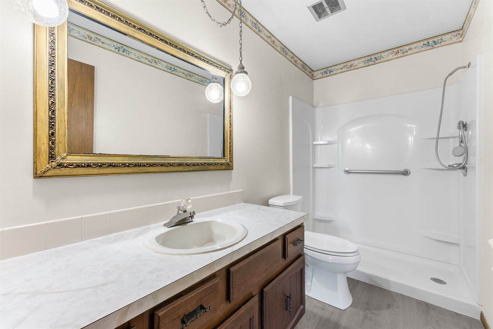 1321 Terrace Park Drive, Bettendorf, IA 52722