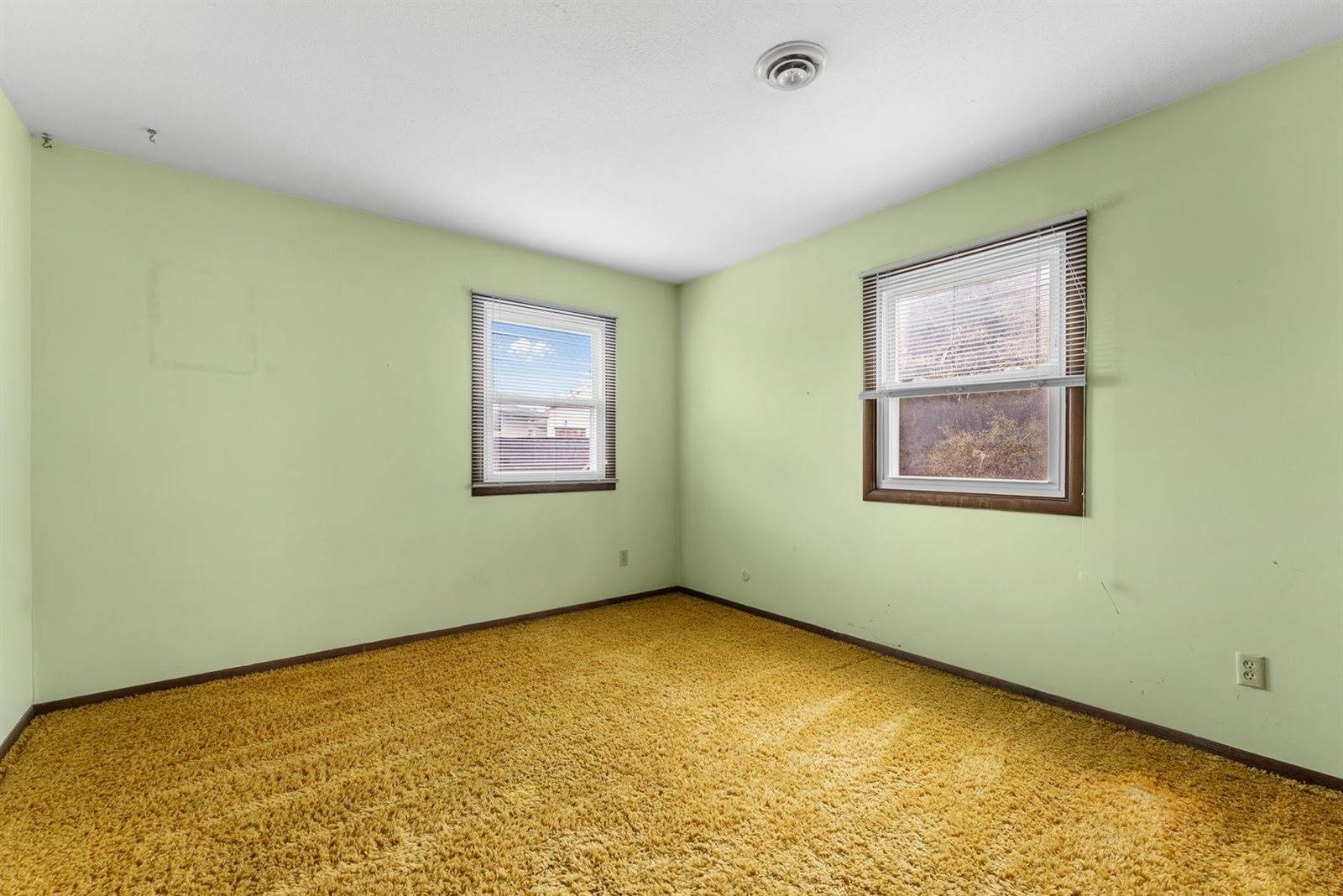 1321 Terrace Park Drive, Bettendorf, IA 52722