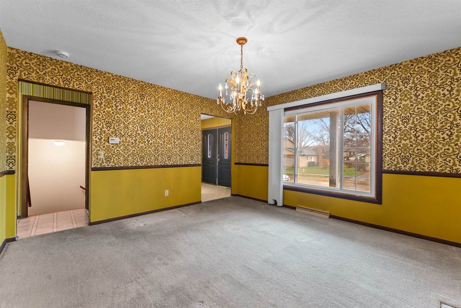 1321 Terrace Park Drive, Bettendorf, IA 52722