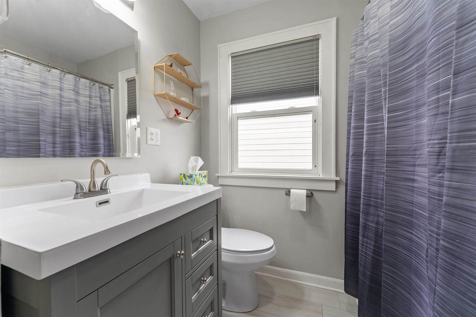 105 South Russell Avenue, Geneseo, IL 61254