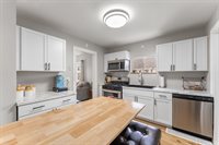 105 South Russell Avenue, Geneseo, IL 61254