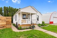 105 South Russell Avenue, Geneseo, IL 61254