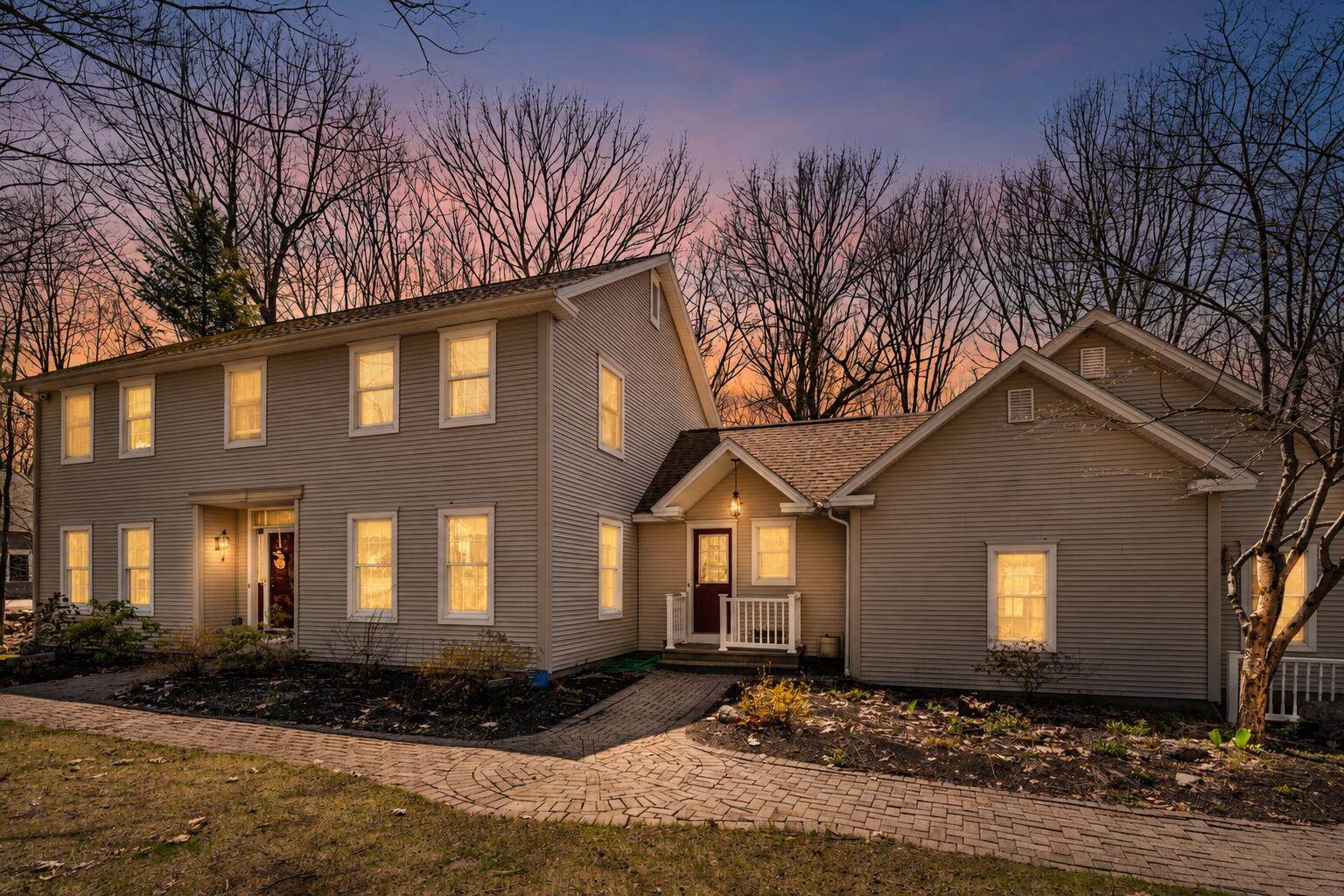 1005 Buck Hill Drive, Veazie, ME 04401
