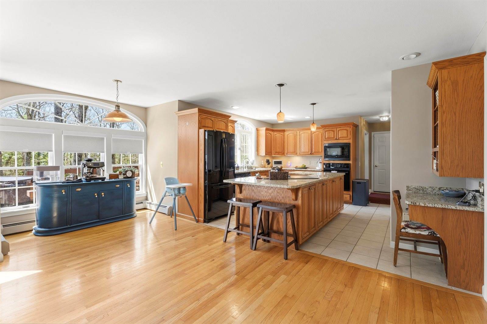 1005 Buck Hill Drive, Veazie, ME 04401