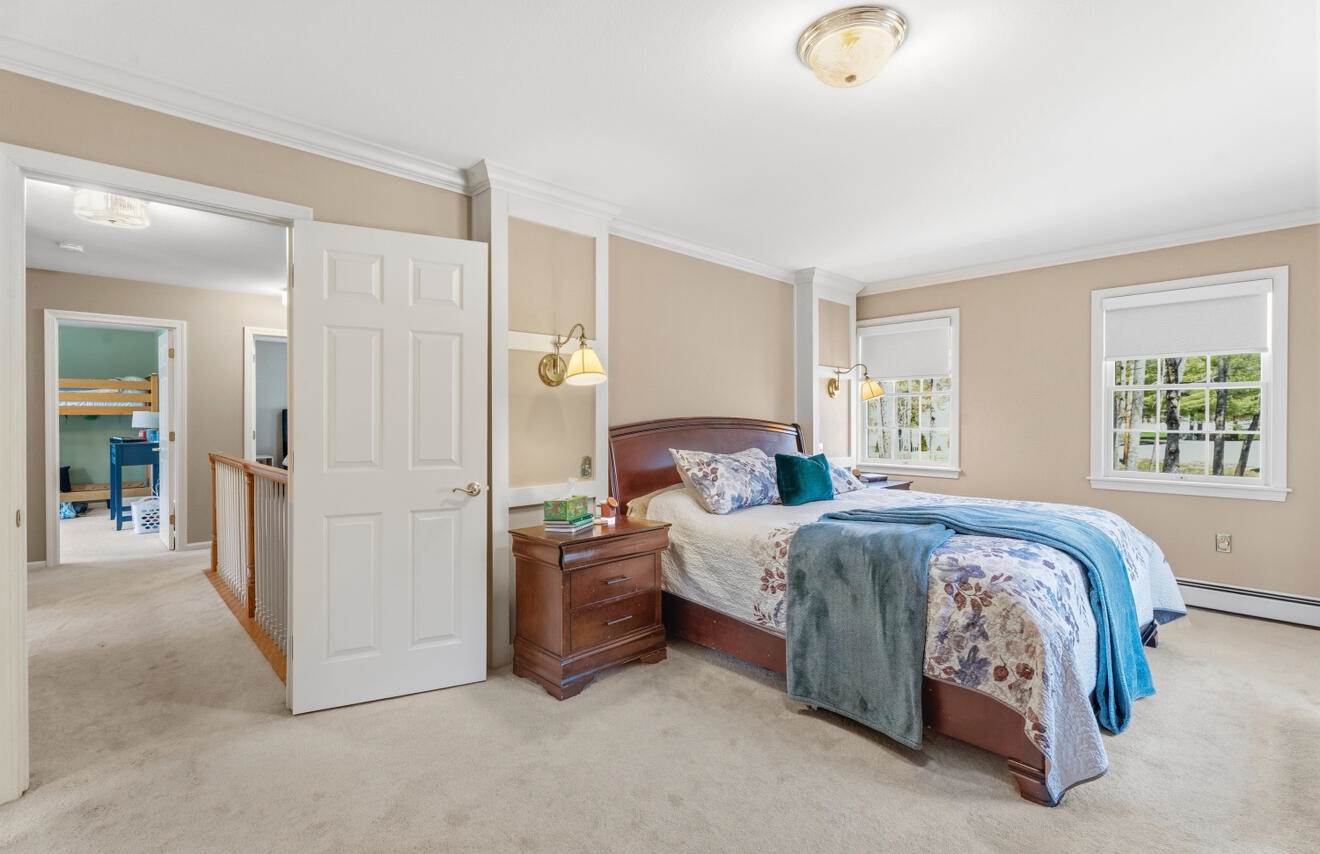 1005 Buck Hill Drive, Veazie, ME 04401