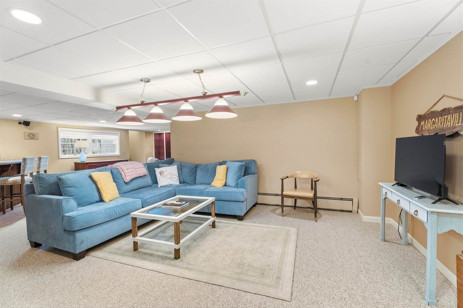 1005 Buck Hill Drive, Veazie, ME 04401