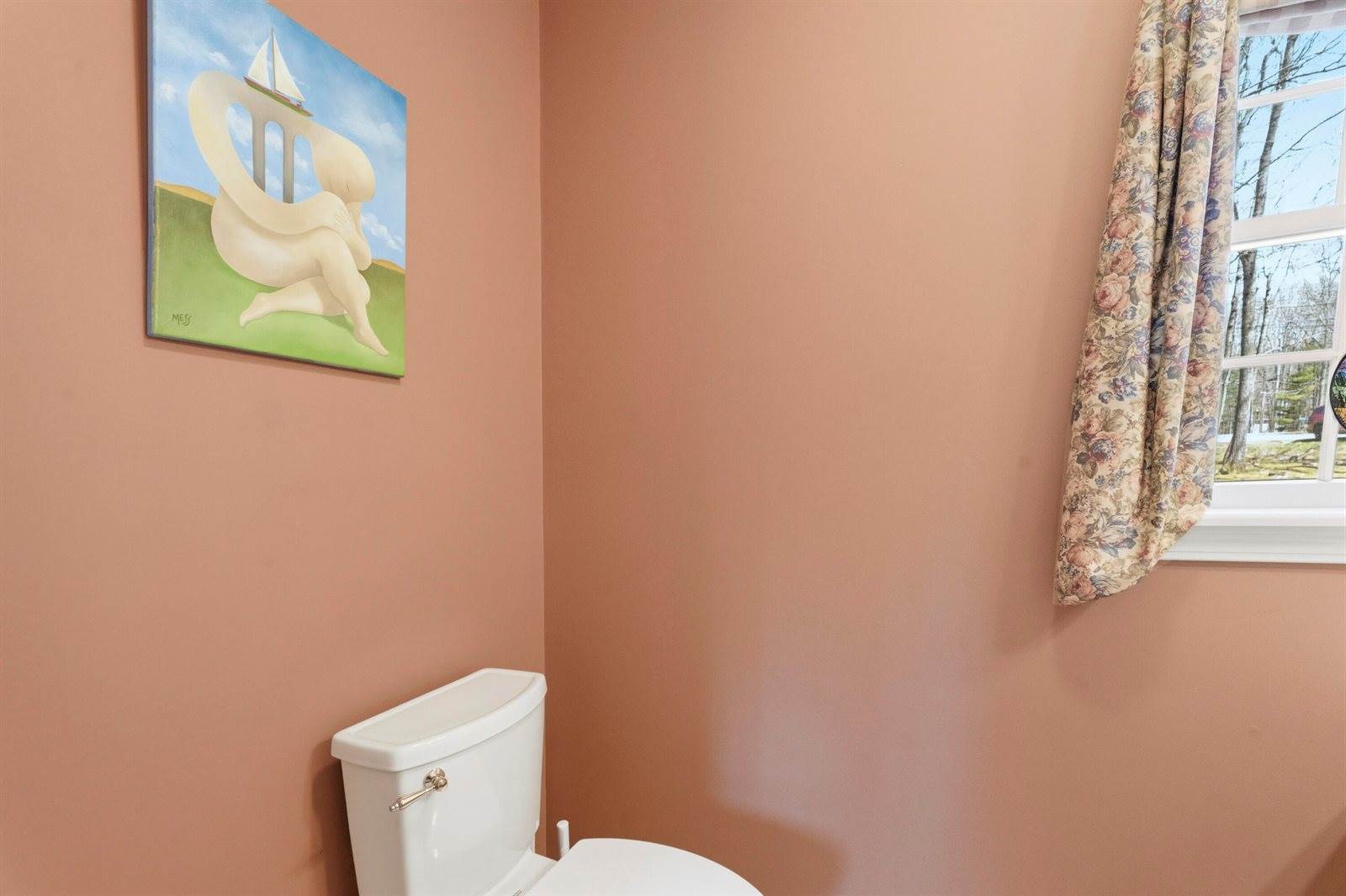 1005 Buck Hill Drive, Veazie, ME 04401