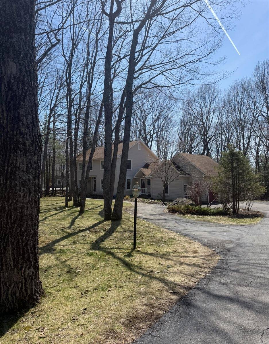 1005 Buck Hill Drive, Veazie, ME 04401