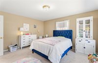 1005 Buck Hill Drive, Veazie, ME 04401