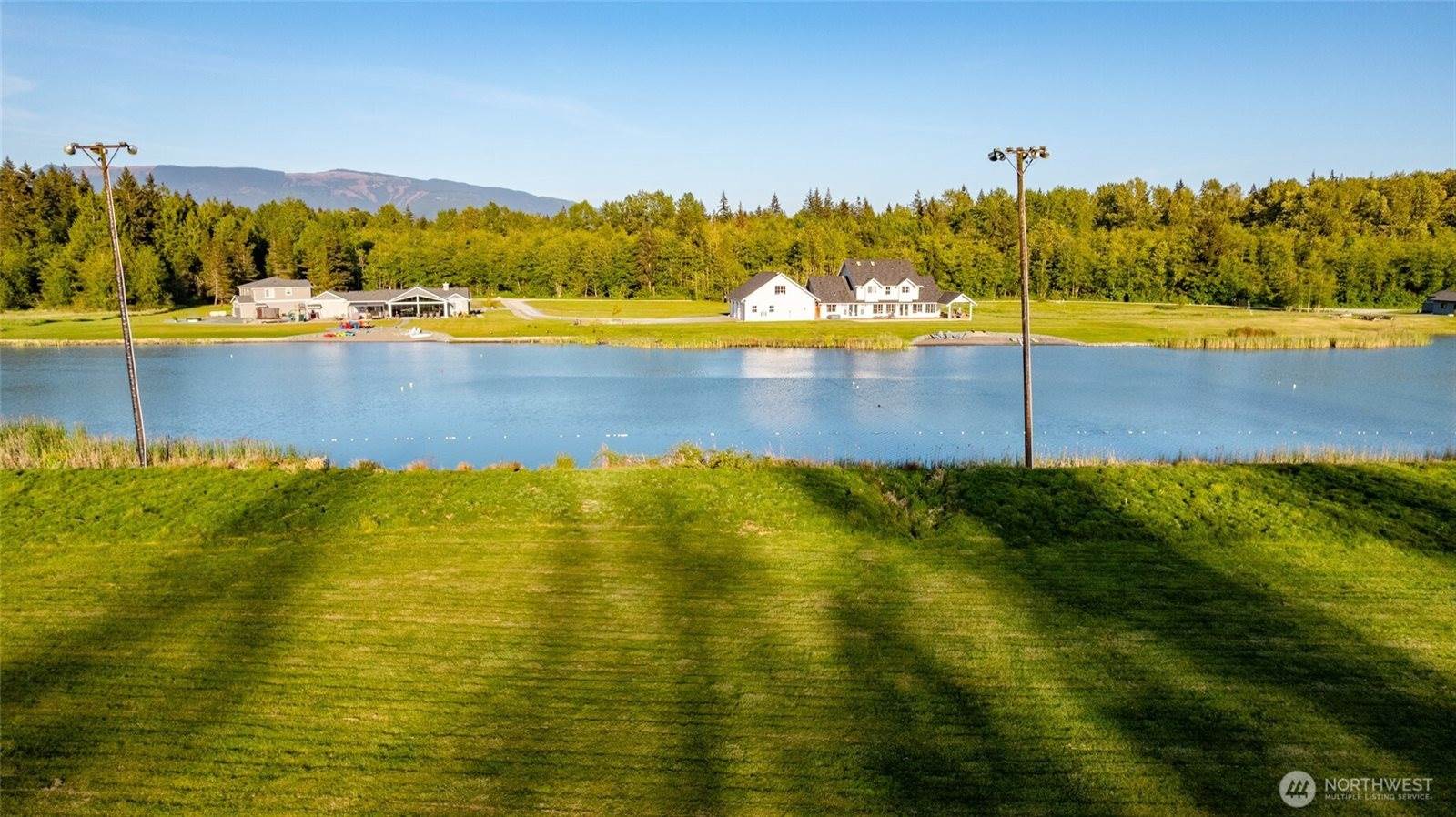 18001 Bow Lake Lane, Bow, WA 98232