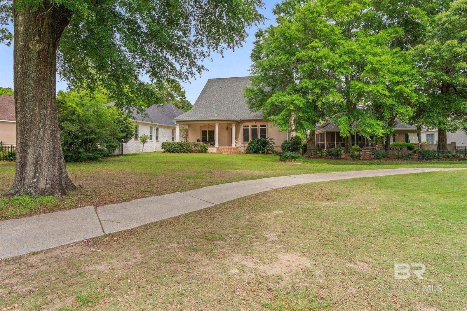 114 Cedar Pointe, Fairhope, AL 36532