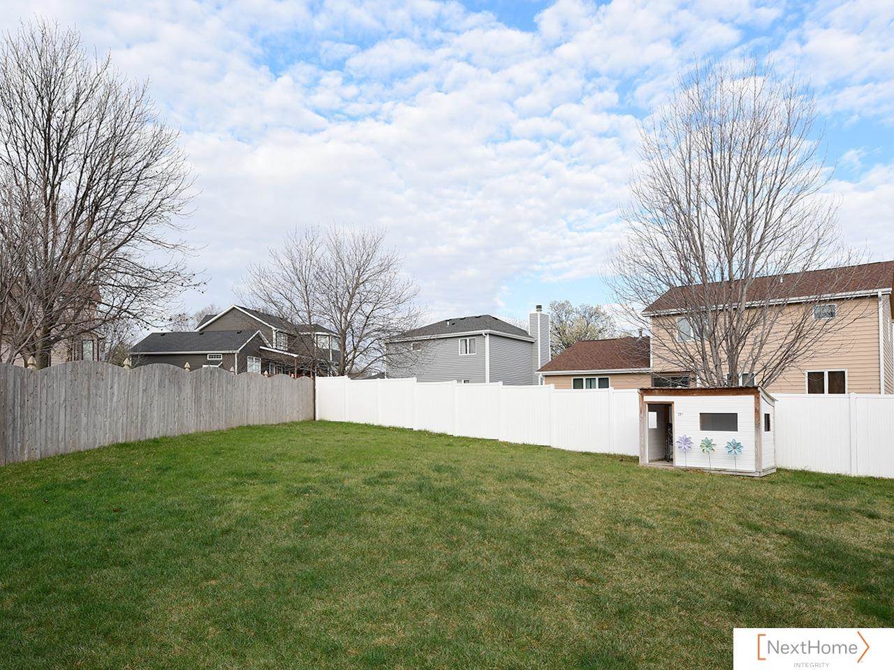 7201 Canyon Road, Lincoln, NE 68516