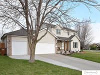 7201 Canyon Road, Lincoln, NE 68516