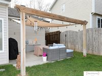 7201 Canyon Road, Lincoln, NE 68516