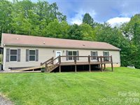 10 Betty's Drive, Waynesville, NC 28786