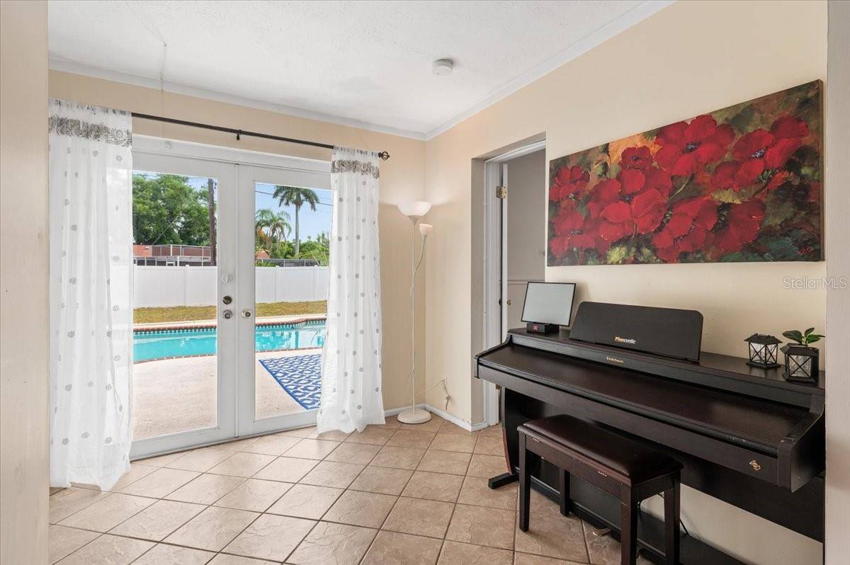 7816 3RD Avenue West, Bradenton, FL 34209