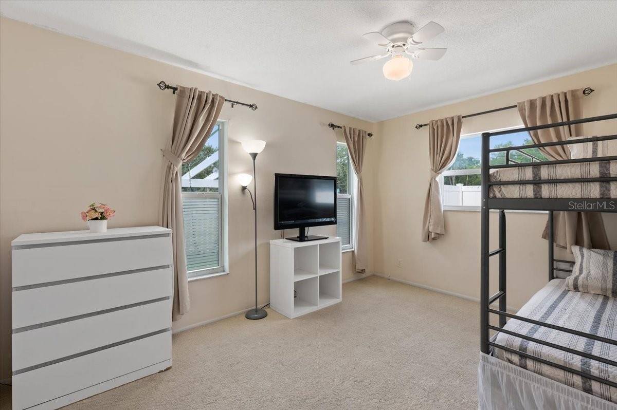 7816 3RD Avenue West, Bradenton, FL 34209