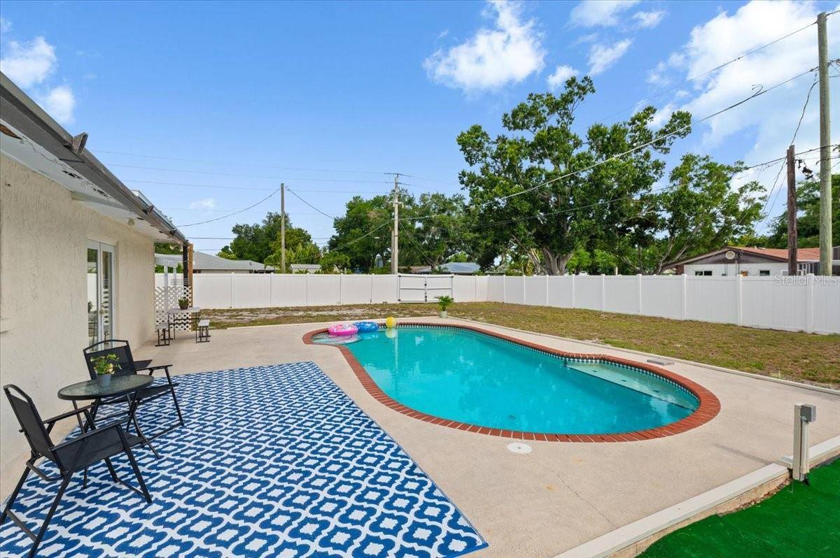 7816 3RD Avenue West, Bradenton, FL 34209