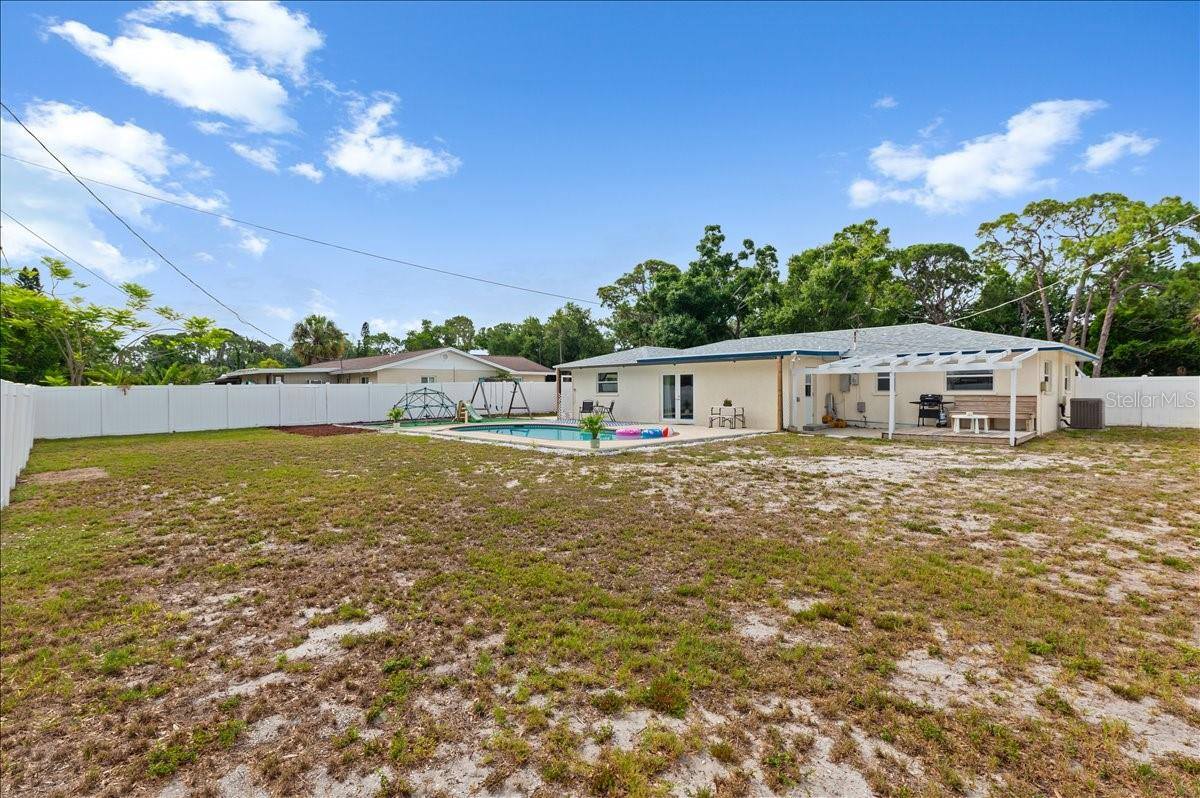 7816 3RD Avenue West, Bradenton, FL 34209