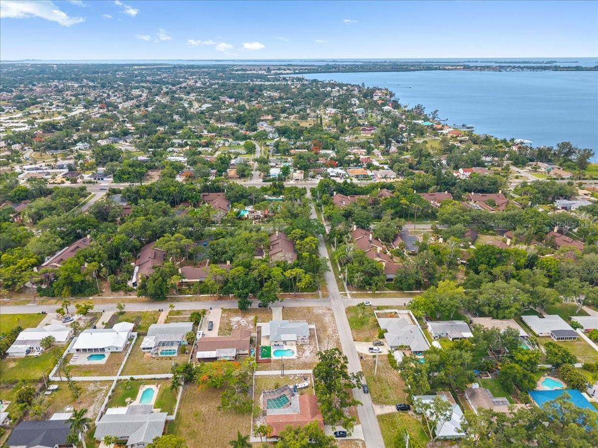 7816 3RD Avenue West, Bradenton, FL 34209