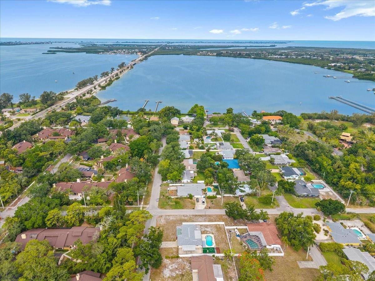 7816 3RD Avenue West, Bradenton, FL 34209