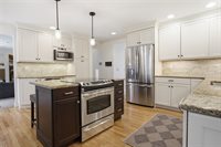 17 Edgecomb Road, Binghamton, NY 13905