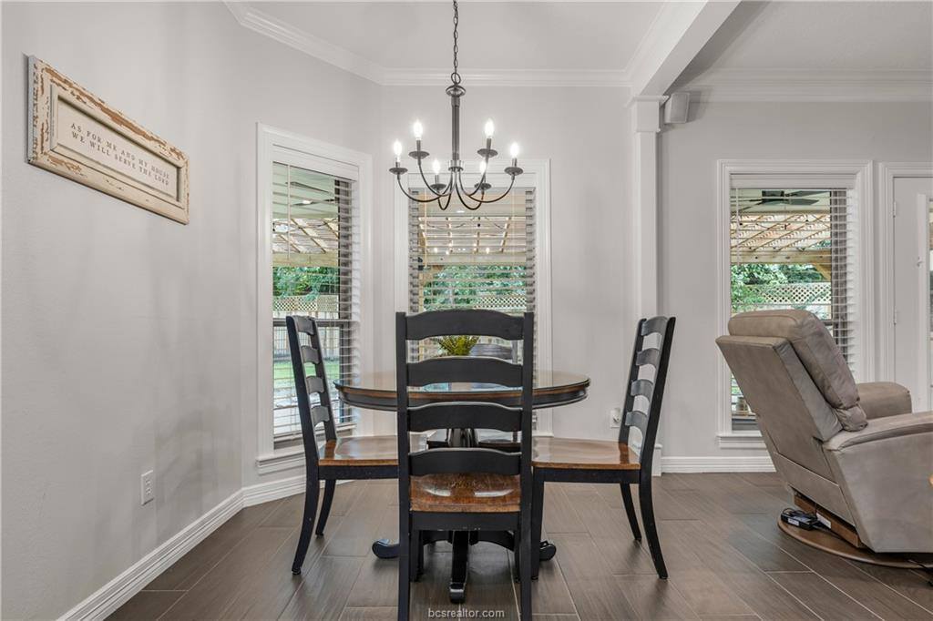 9310 Amberwood Court, College Station, TX 77845